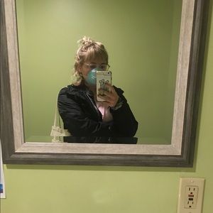 Meet your Posher, Emma